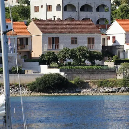 By The Sea Zrnovska Banja, Korcula - 4363 * Zrnovo