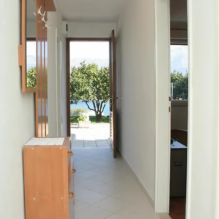 By The Sea Zrnovska Banja, Korcula - 4363 Apartment